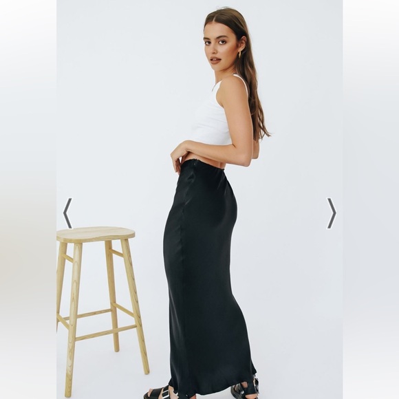 VRGGRL Black Satin Maxi Skirt - Picture 9 of 10